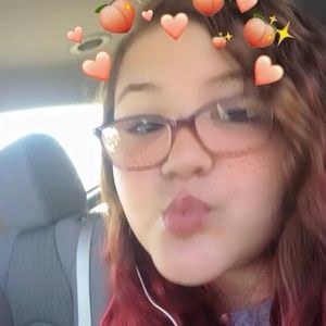 Meet your Posher, Caydence